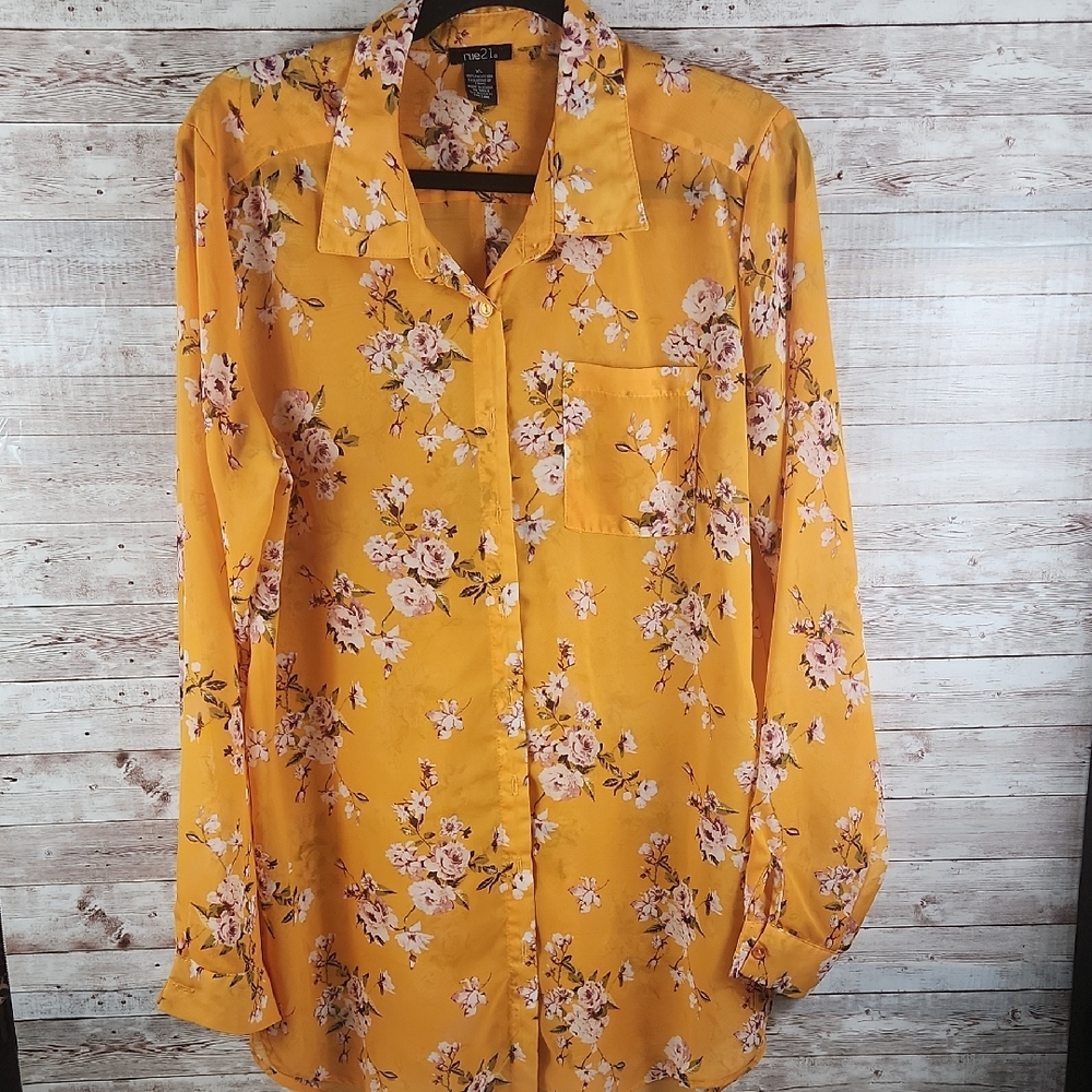 Rue21 Yellow Floral Tunic Top